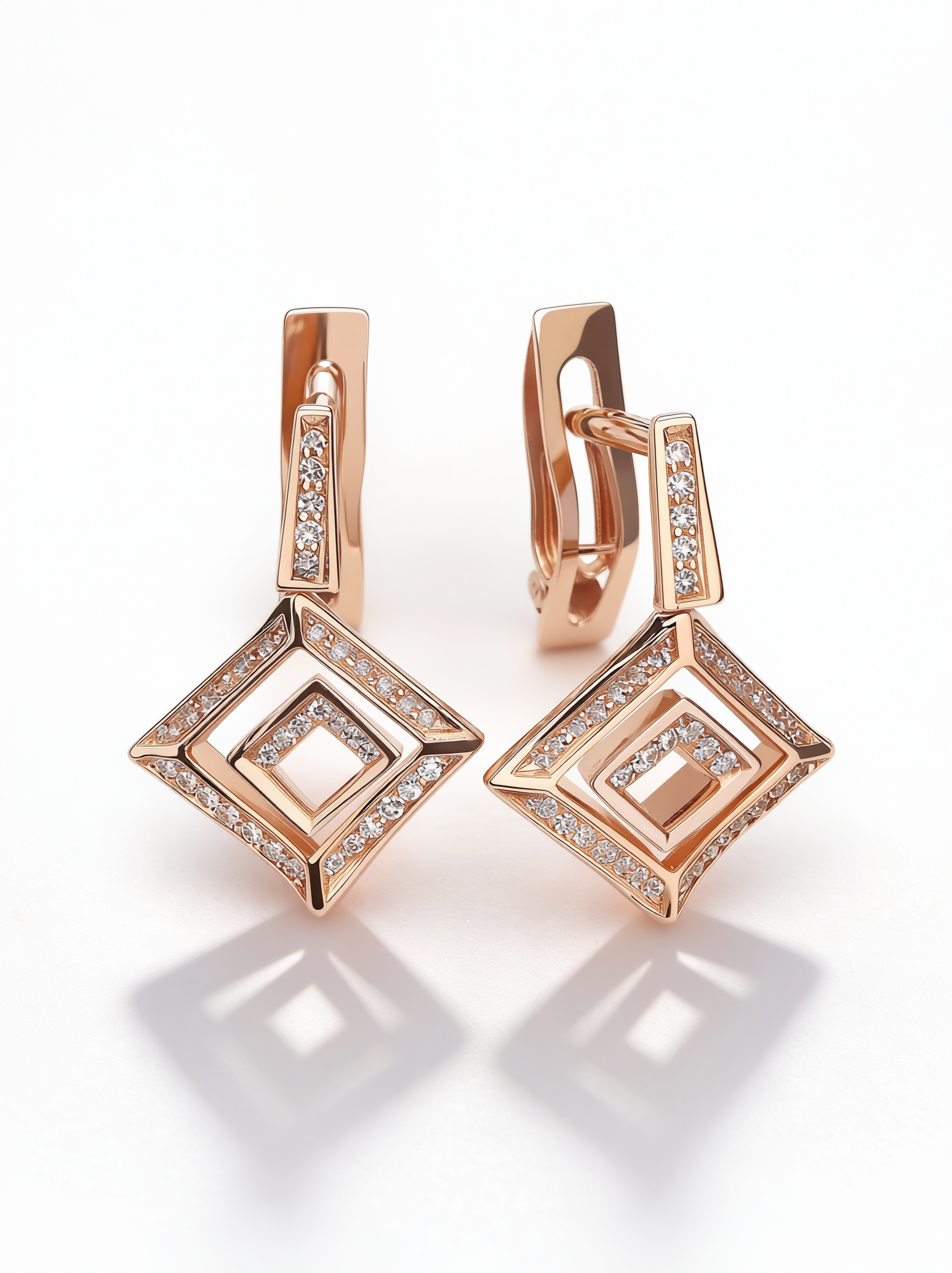 Galerie Carré Earrings