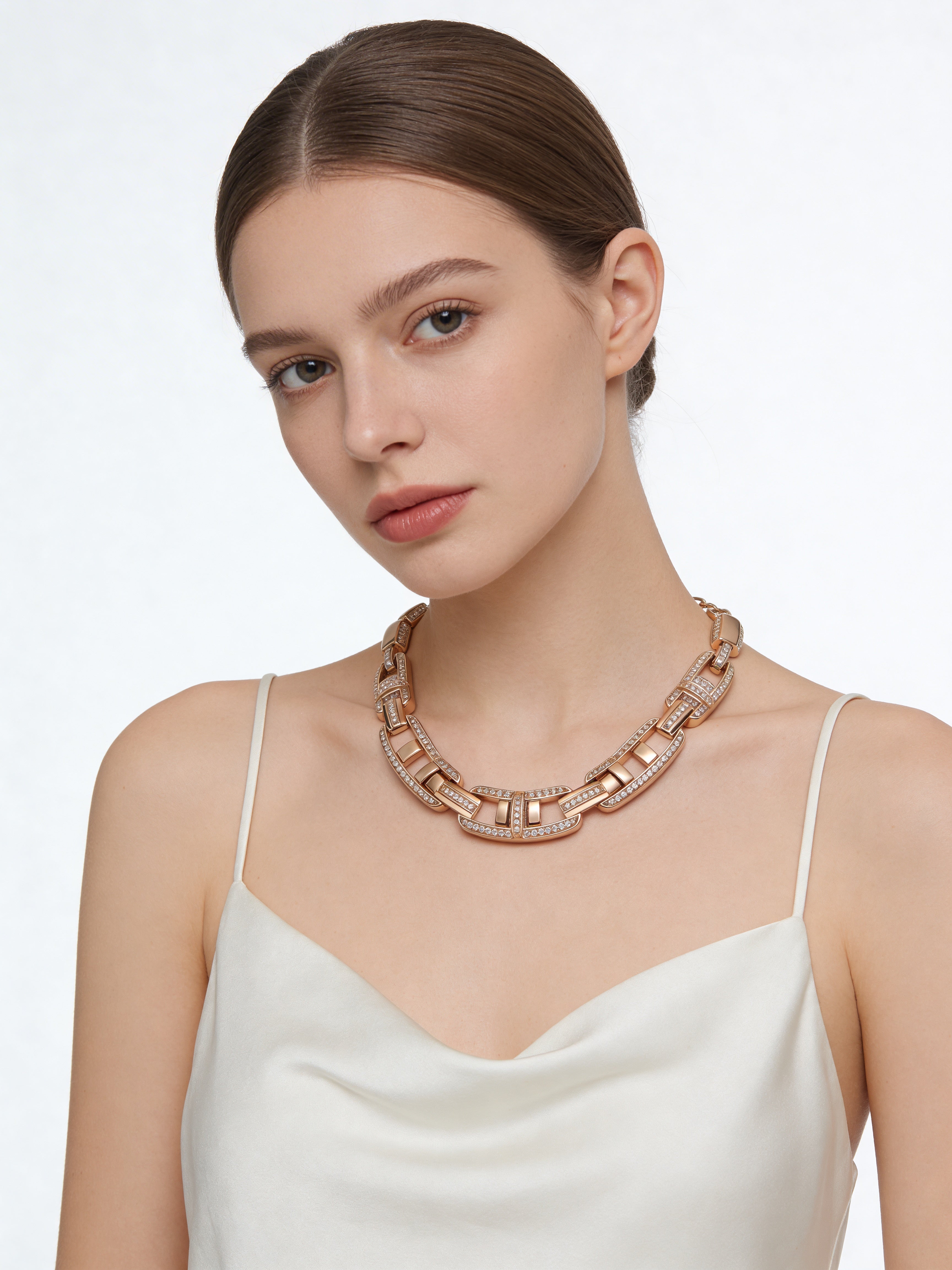 Collier Lien Moderne