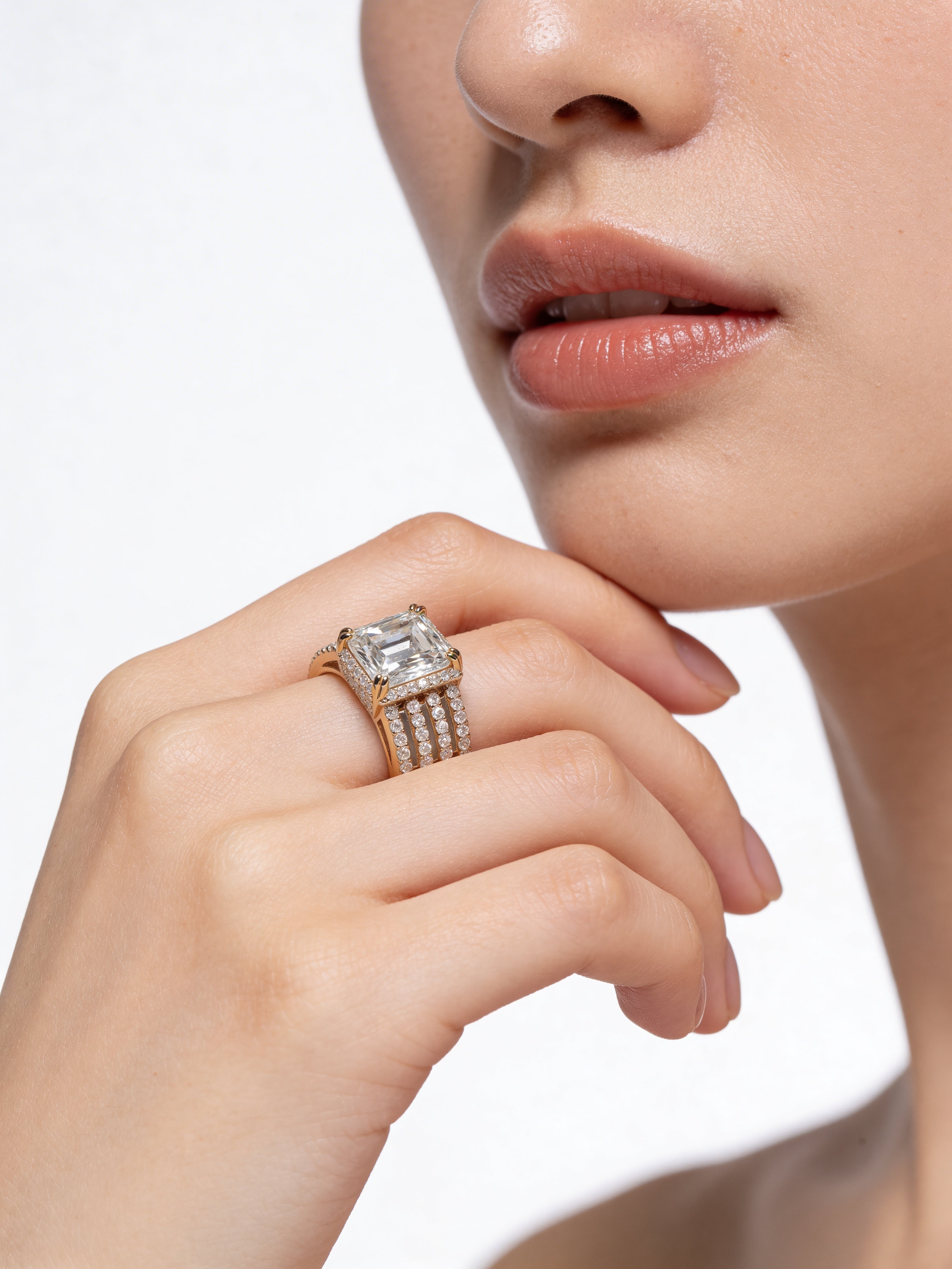 Majesté Galerie Ring