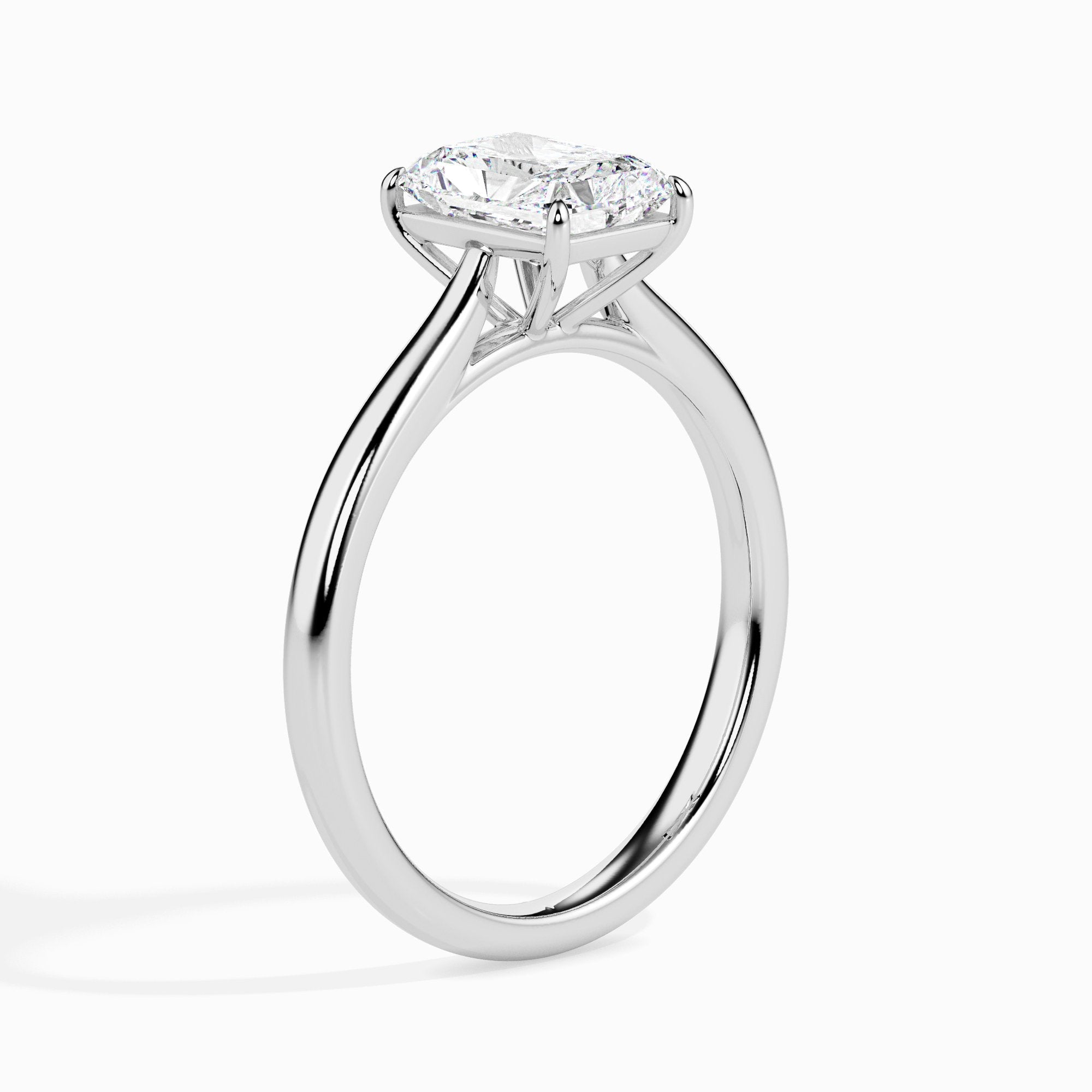 Bague solitaire radiante Larissa