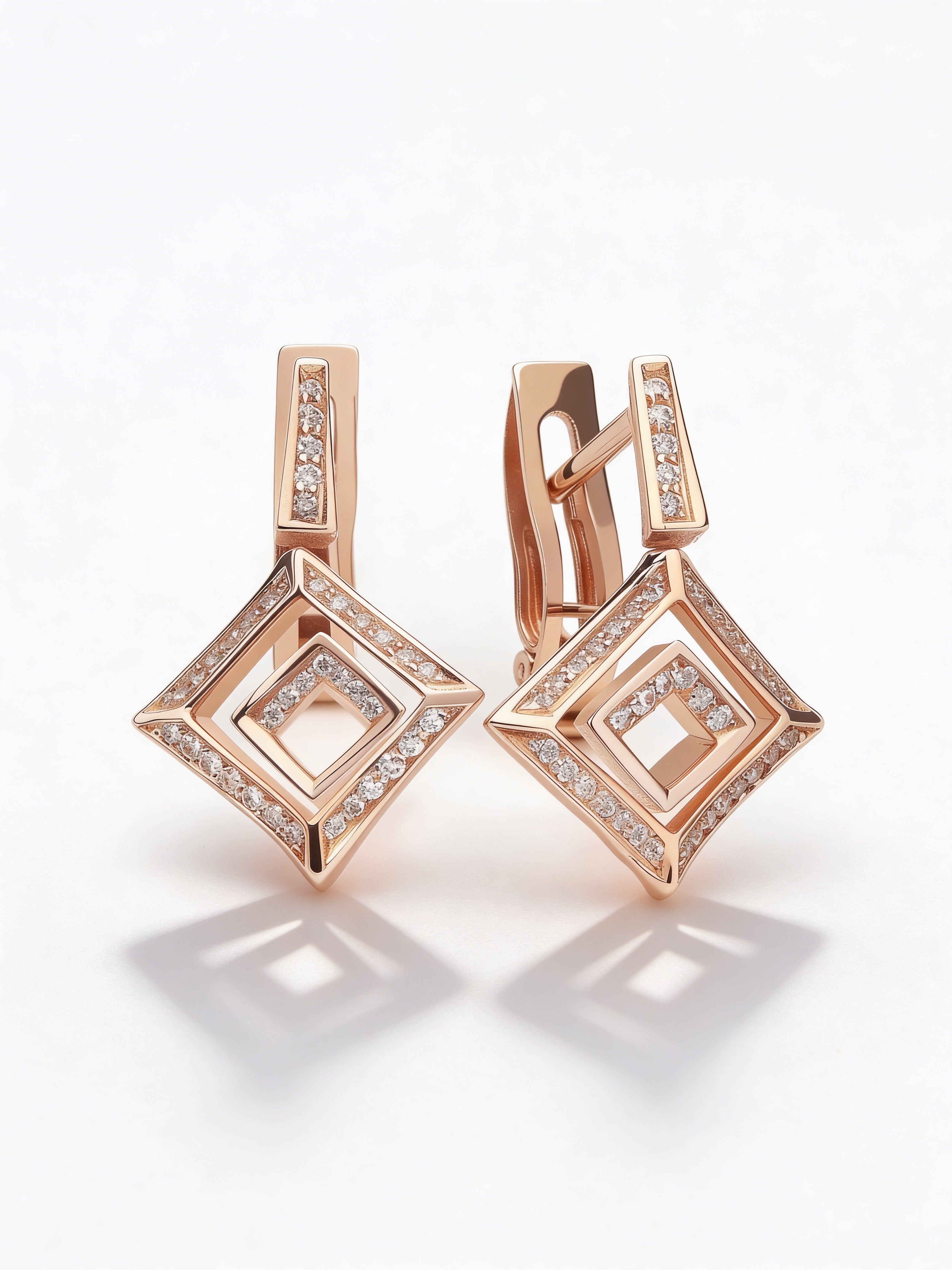Galerie Carré Earrings