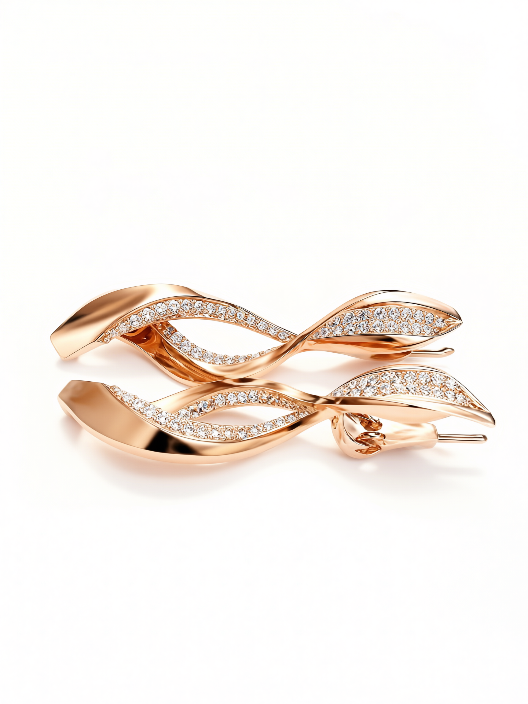 Aile Croisée Earrings