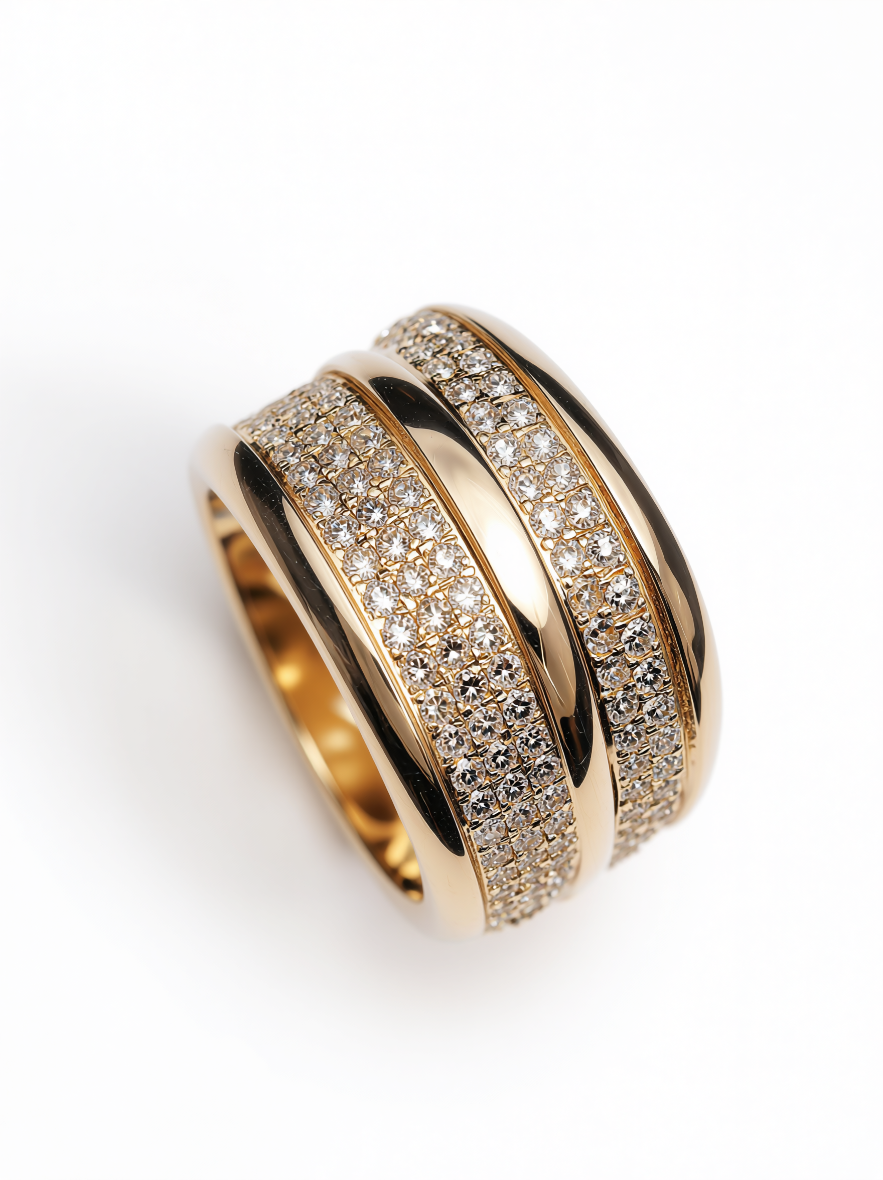 Ruban Pavé Ring