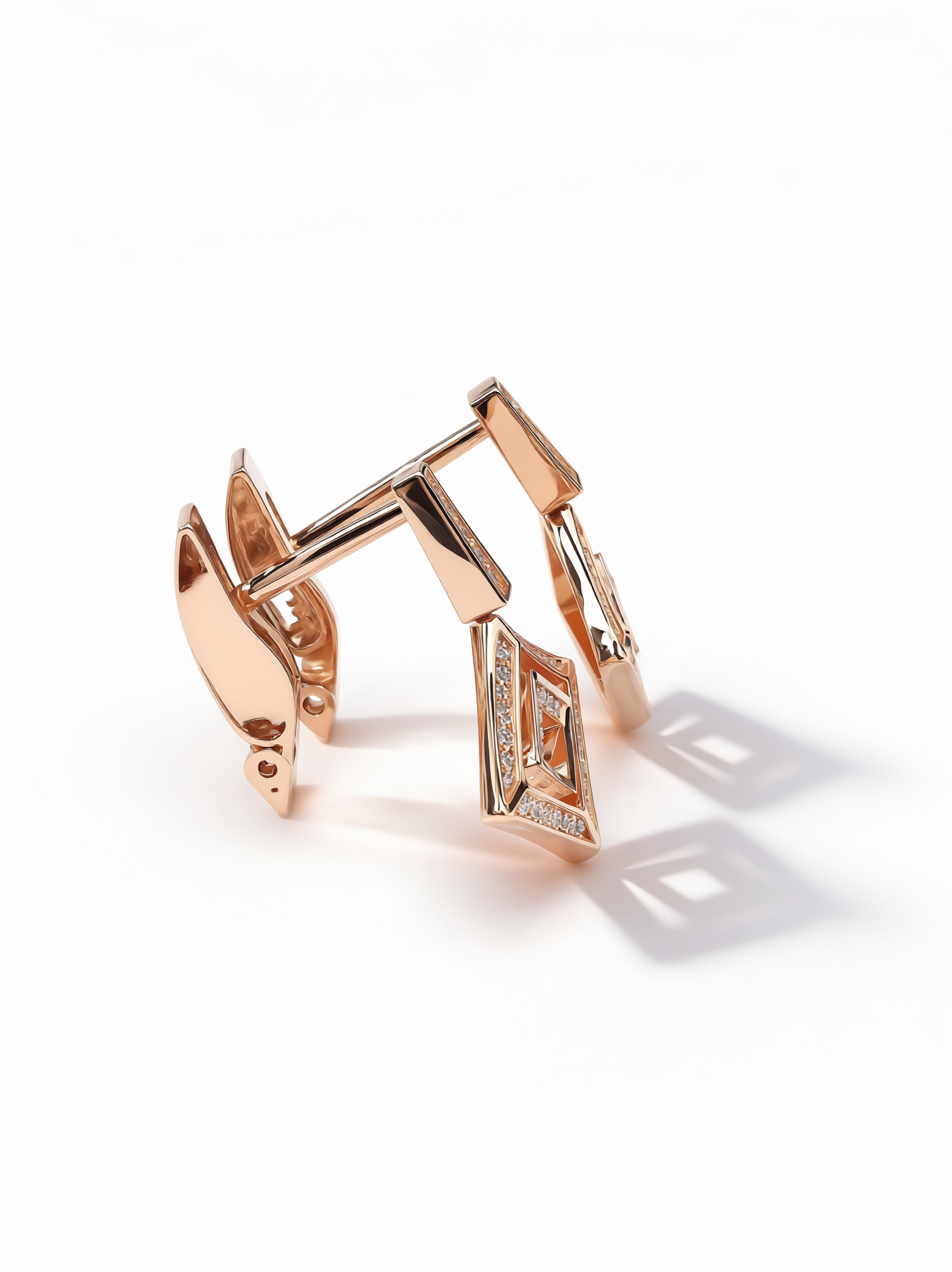 Galerie Carré Earrings