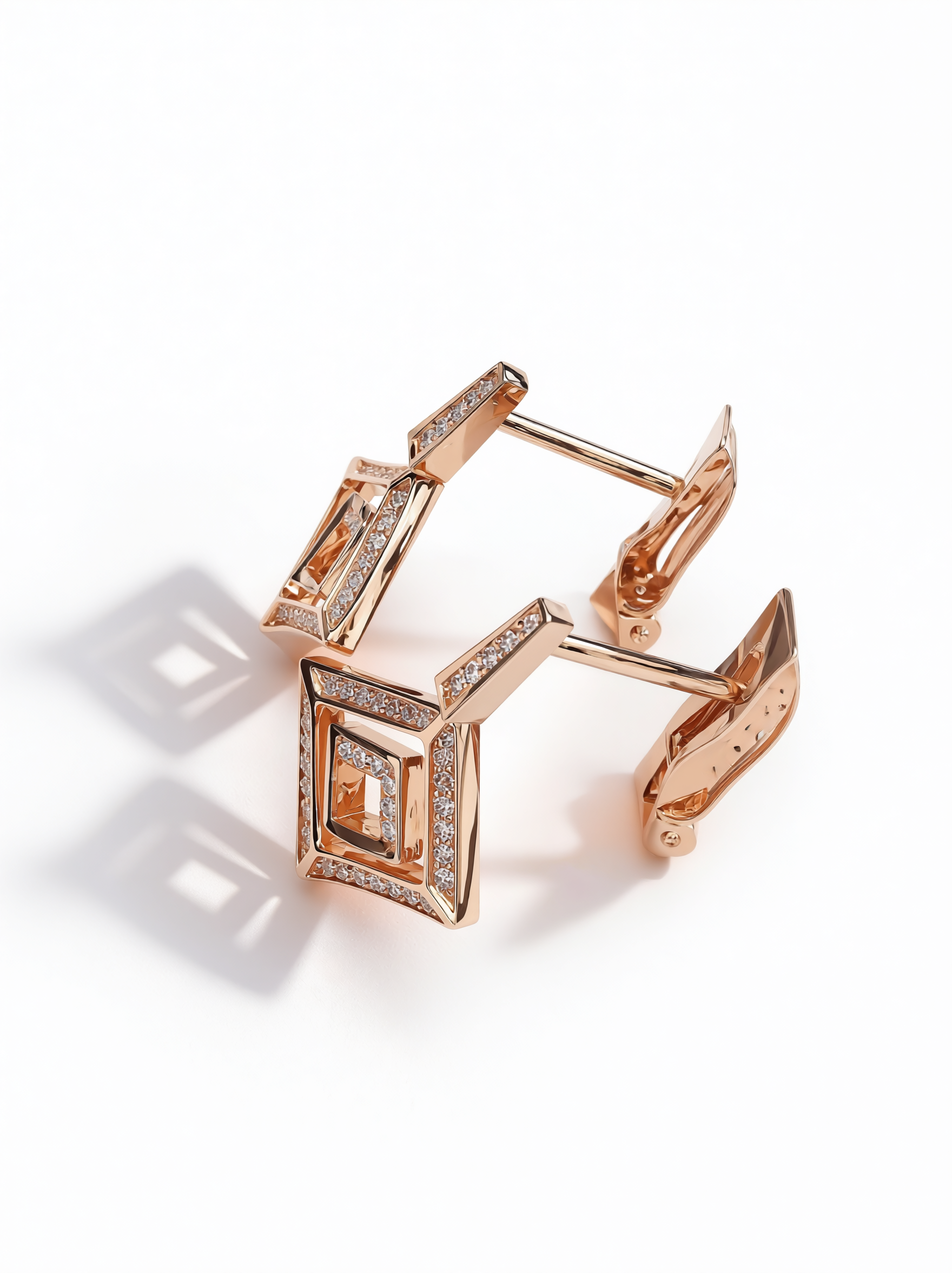 Galerie Carré Earrings
