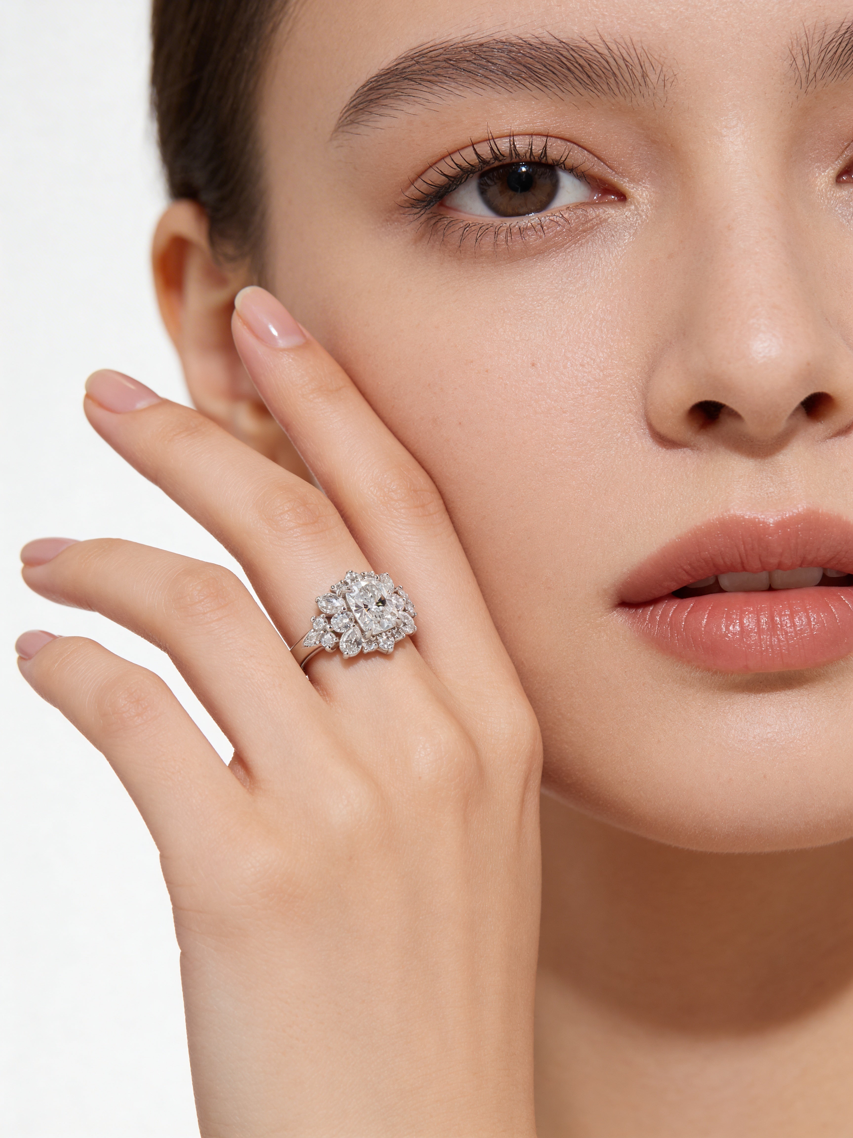 Fleur de Neige Ring