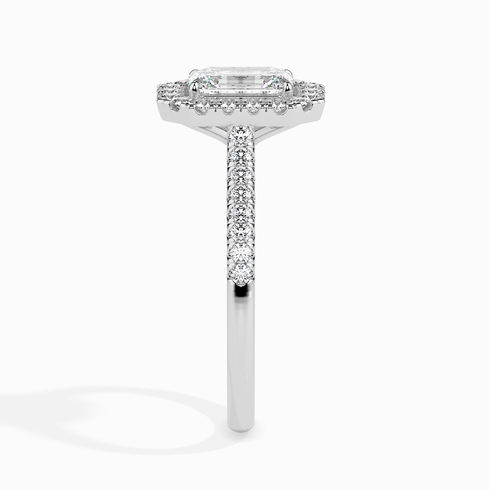 Bague Paquita Solitaire Halo Pavé Émeraude